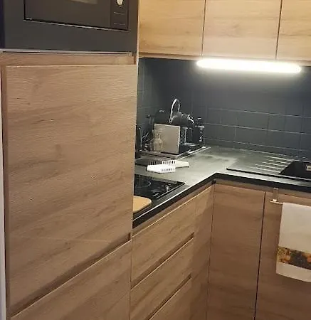 Apartment Marin Bord De *